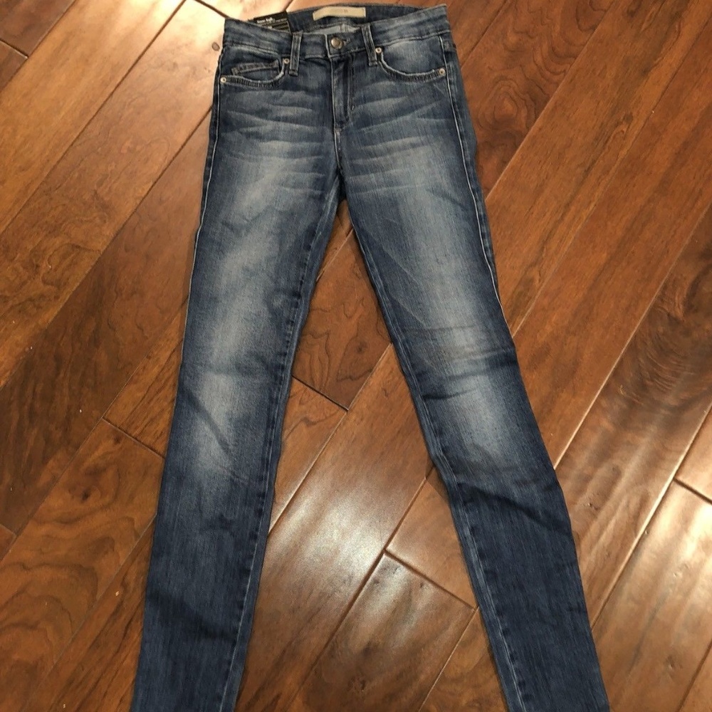 Joe's Jeans Women's 'Sooo Soft...' Low Rise 26